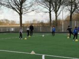 Trainingsavond S.K.N.W.K. JO7-1, JO9-1 en JO11-1JM (begin zomertijd) van maandag 27 maart 2023 (72/82)